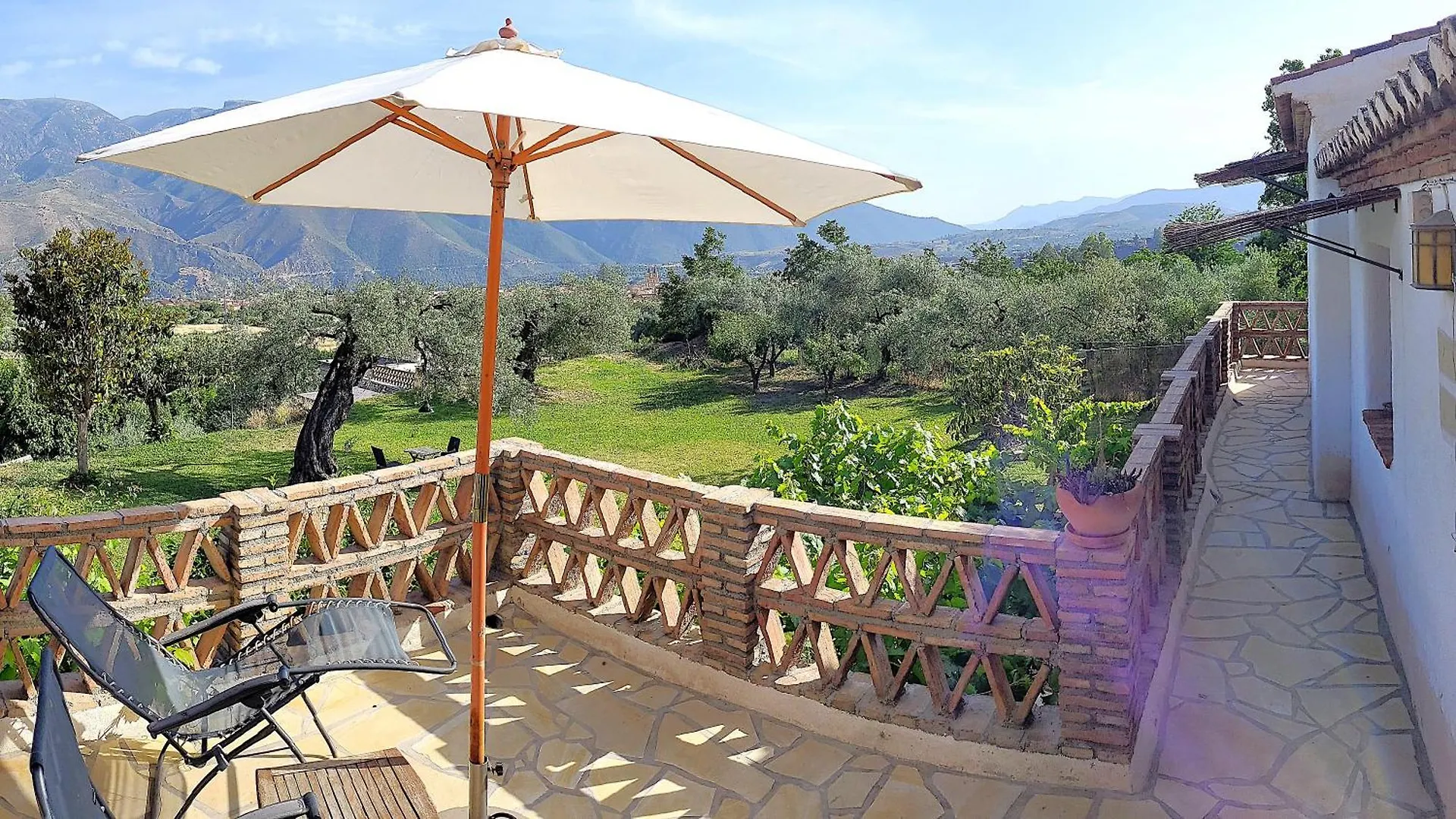 Caserio El Olivo Orgiva Country house
